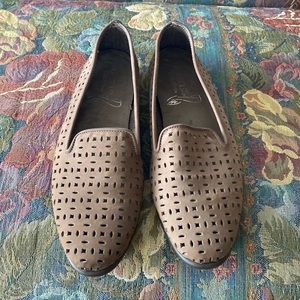 Cute size 9 Aerosoles flats